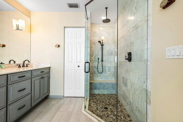 15925 Springhill Court, Wellington, FL 33414