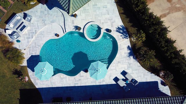 15925 Springhill Court, Wellington, FL 33414