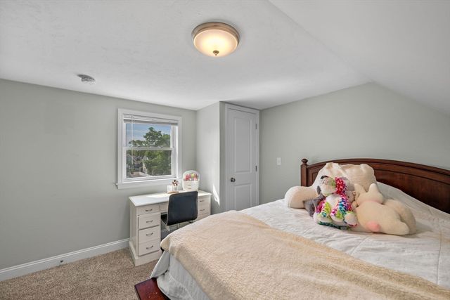 8 Putnam St 3, Danvers, MA 01923