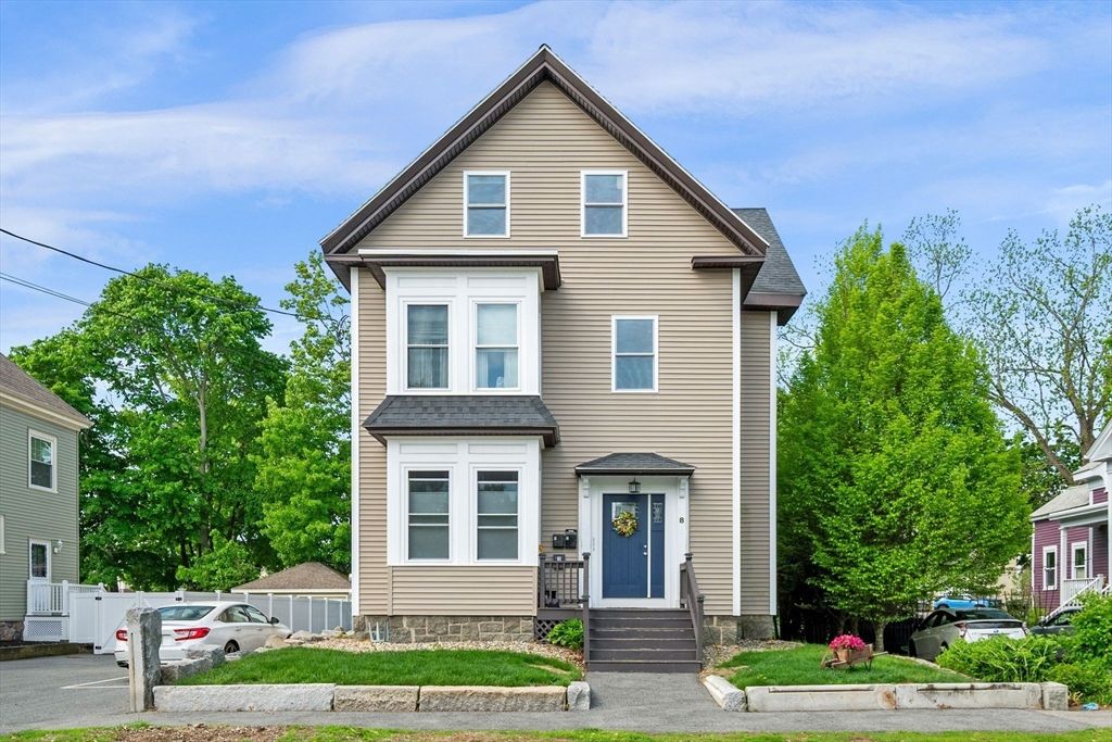 8 Putnam St 3, Danvers, MA 01923