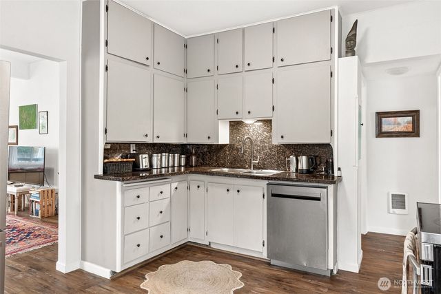 908 Tullis Street NE, Olympia, WA 98506