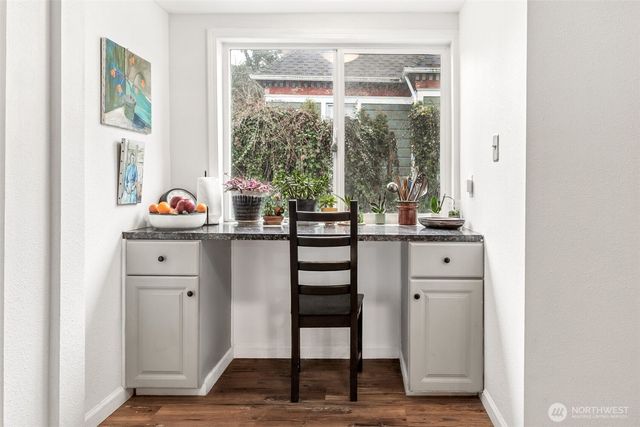 908 Tullis Street NE, Olympia, WA 98506