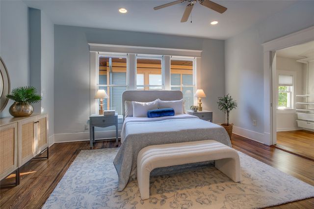 111 S Rosemont Avenue, Dallas, TX 75208