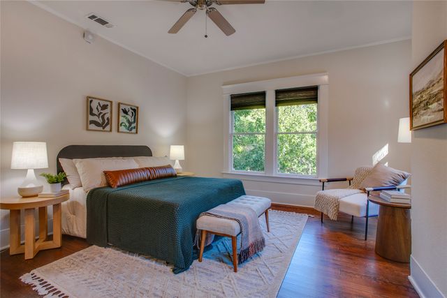 111 S Rosemont Avenue, Dallas, TX 75208