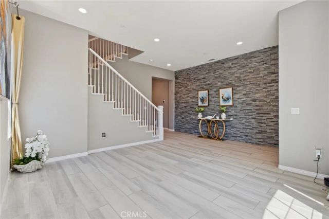27681 Turnleaf Court, Saugus, CA 91350