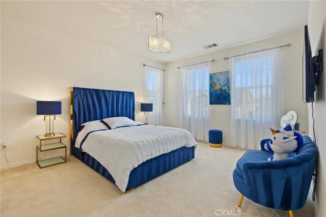 27681 Turnleaf Court, Saugus, CA 91350