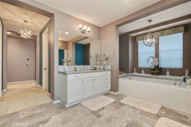 27681 Turnleaf Court, Saugus, CA 91350