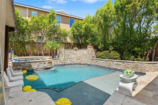 27681 Turnleaf Court, Saugus, CA 91350