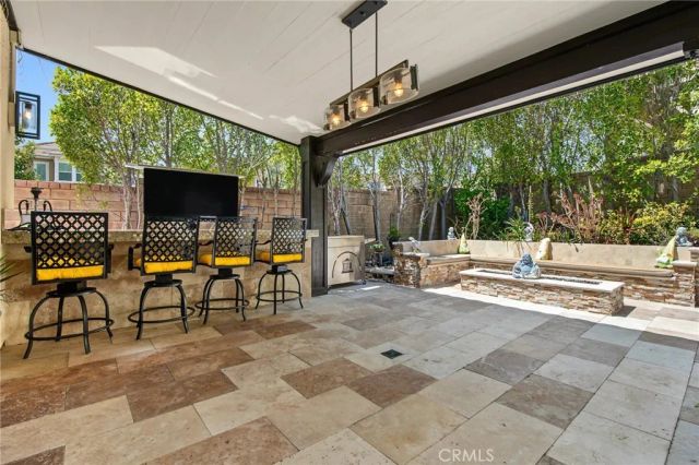 27681 Turnleaf Court, Saugus, CA 91350