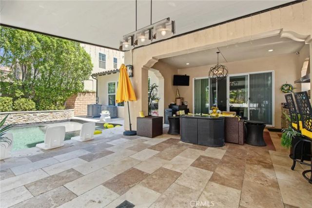 27681 Turnleaf Court, Saugus, CA 91350