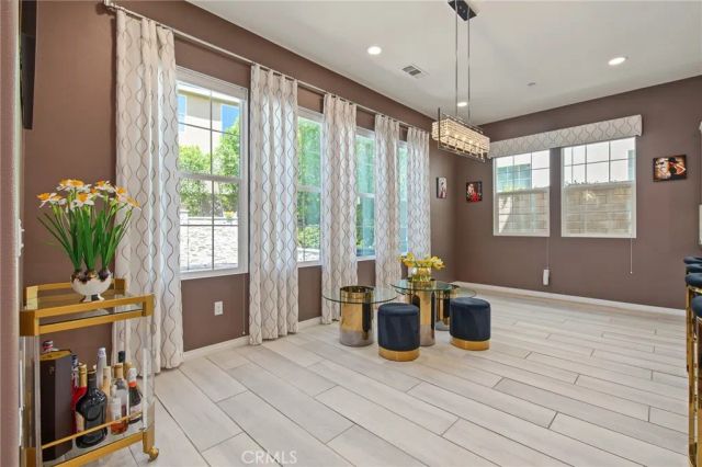 27681 Turnleaf Court, Saugus, CA 91350