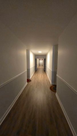 5310 N Chester Avenue 223, Chicago, IL 60656