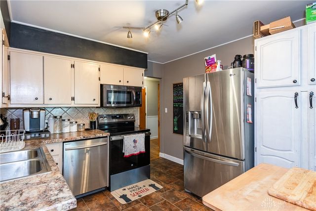 717 Woodlawn Avenue, Englewood, OH 45322