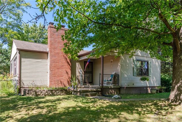 717 Woodlawn Avenue, Englewood, OH 45322