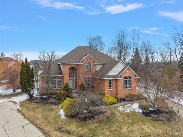 7108 Branford Court, West Bloomfield Charter Township, MI 48322