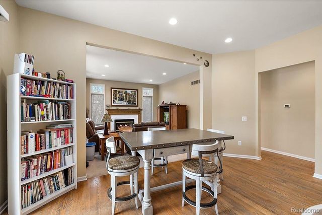 7108 Branford Court, West Bloomfield Charter Township, MI 48322