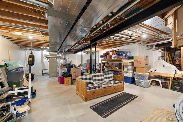 7108 Branford Court, West Bloomfield Charter Township, MI 48322