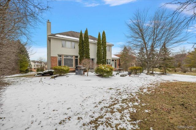 7108 Branford Court, West Bloomfield Charter Township, MI 48322