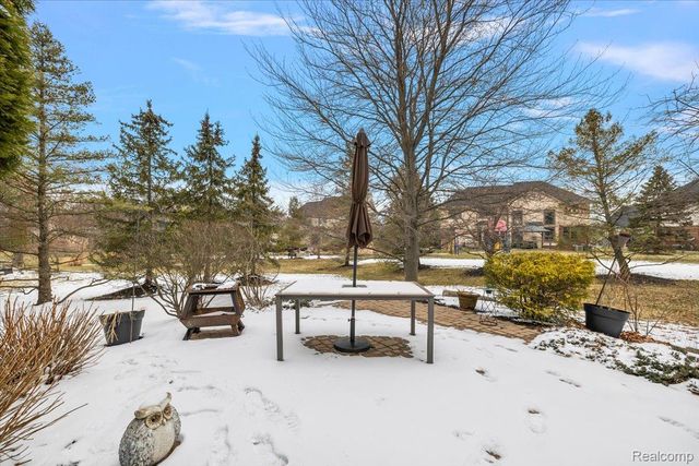 7108 Branford Court, West Bloomfield Charter Township, MI 48322