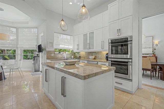 6721 SW 140th Street, Palmetto Bay, FL 33158