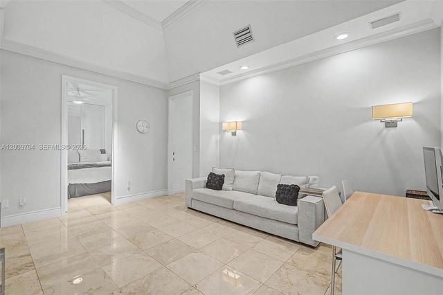 6721 SW 140th Street, Palmetto Bay, FL 33158