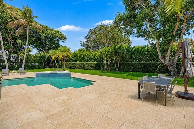 6721 SW 140th Street, Palmetto Bay, FL 33158