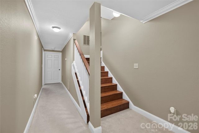 911 Buckberry Drive N, Sapphire, NC 28774