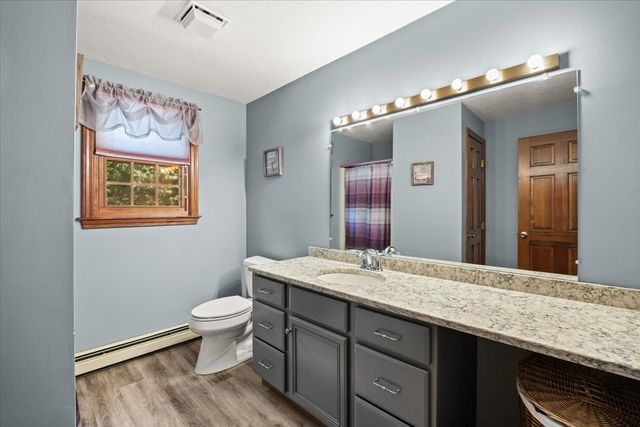 461 Hodges St, Taunton, MA 02780