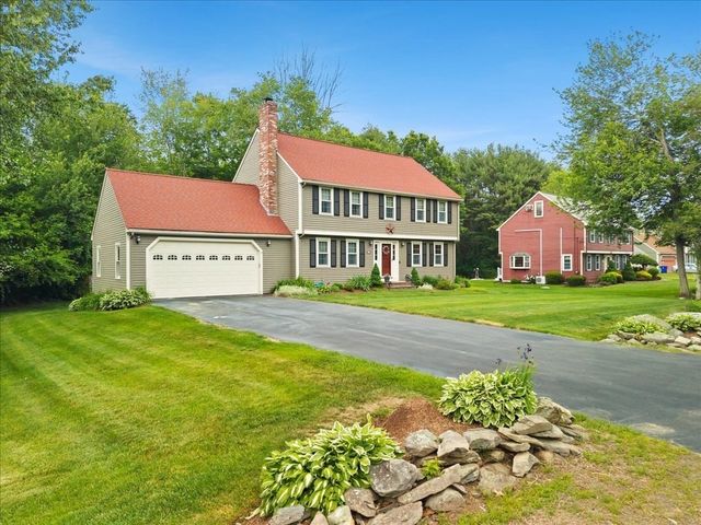 461 Hodges St, Taunton, MA 02780