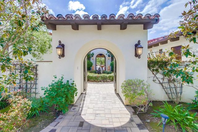 8159 Doug Hill, San Diego, CA 92127