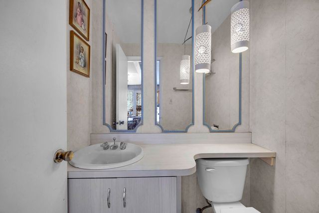 8411 Hickory Avenue, Gary, IN 46403