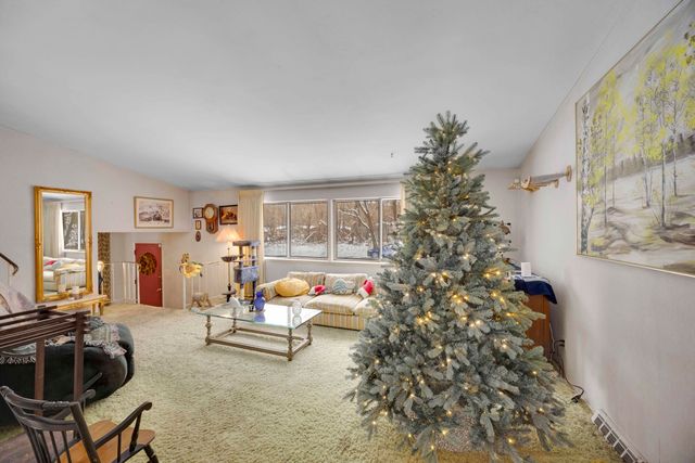 8411 Hickory Avenue, Gary, IN 46403