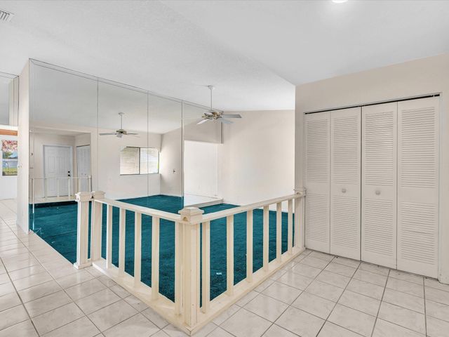 8949 NW 9th Place, Plantation, FL 33324