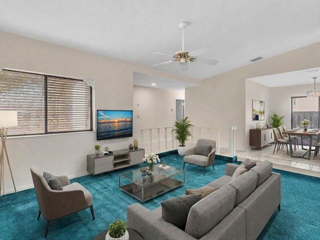 8949 NW 9th Place, Plantation, FL 33324