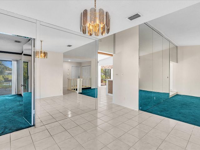 8949 NW 9th Place, Plantation, FL 33324