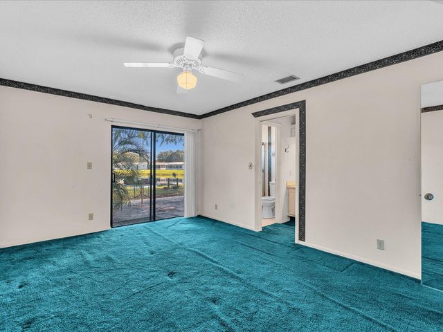 8949 NW 9th Place, Plantation, FL 33324