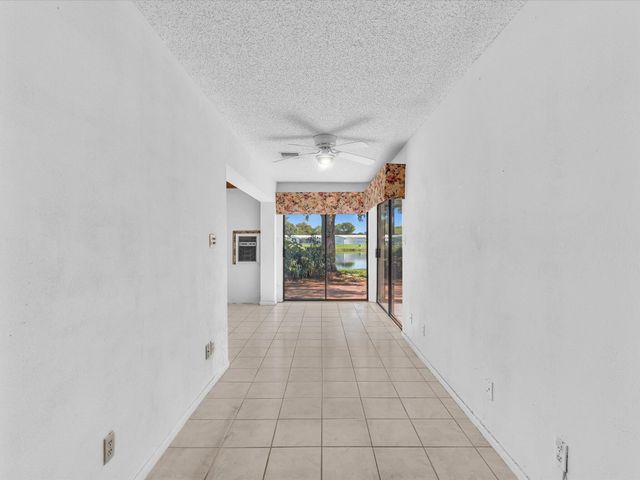8949 NW 9th Place, Plantation, FL 33324