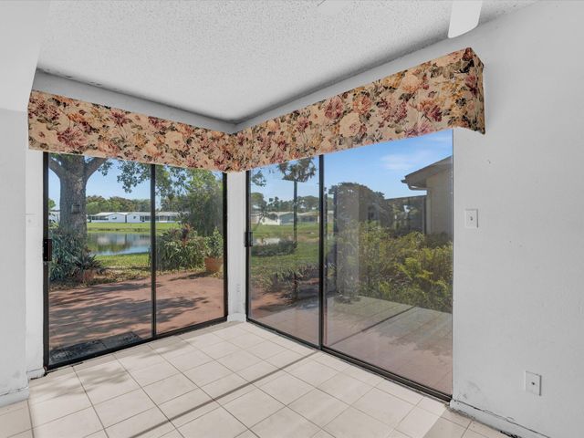 8949 NW 9th Place, Plantation, FL 33324