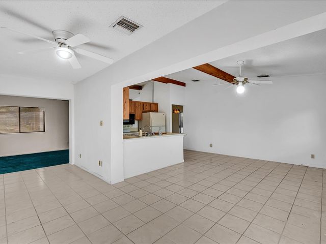 8949 NW 9th Place, Plantation, FL 33324