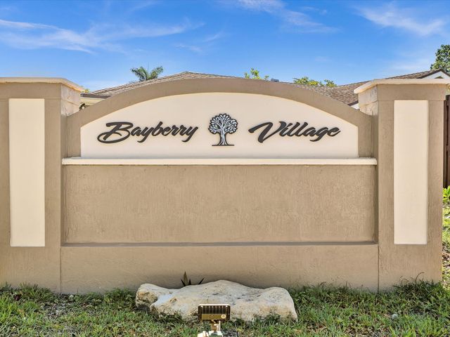 8949 NW 9th Place, Plantation, FL 33324