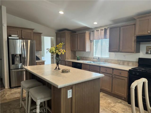 12550 Main 116, Hesperia, CA 92345