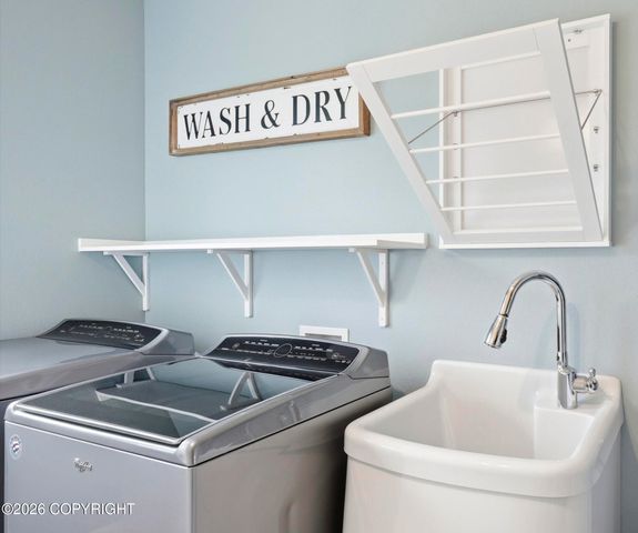 17041 Briarcliff Pointe Circle, Anchorage, AK 99516