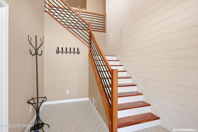 17041 Briarcliff Pointe Circle, Anchorage, AK 99516