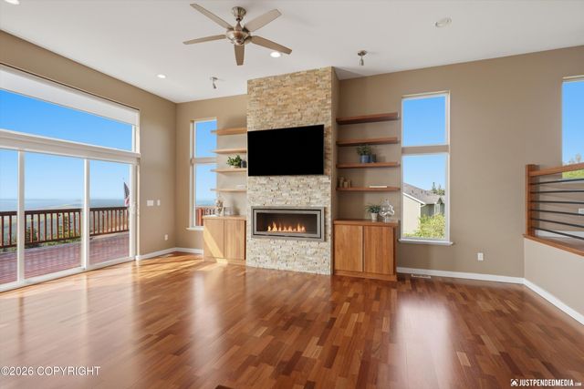 17041 Briarcliff Pointe Circle, Anchorage, AK 99516