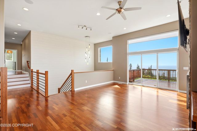 17041 Briarcliff Pointe Circle, Anchorage, AK 99516