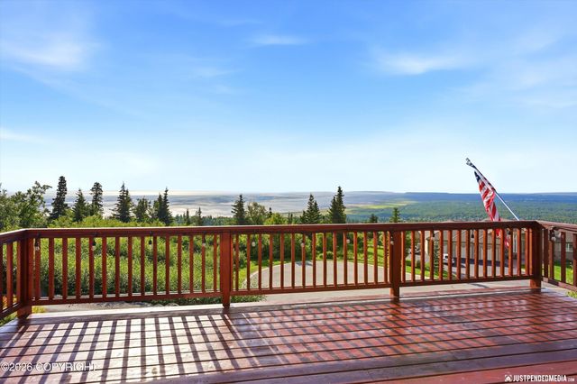 17041 Briarcliff Pointe Circle, Anchorage, AK 99516