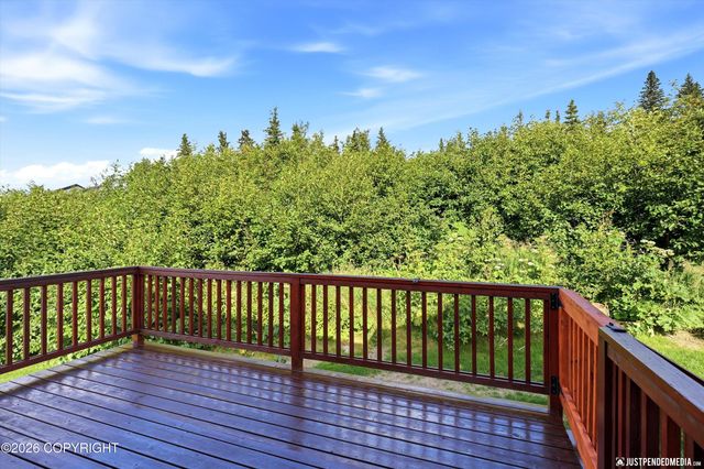 17041 Briarcliff Pointe Circle, Anchorage, AK 99516