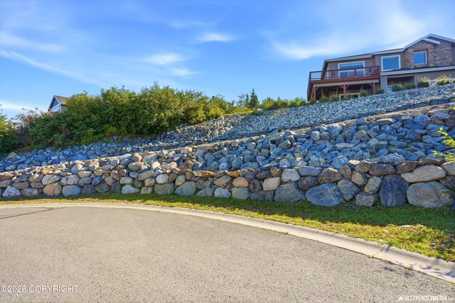 17041 Briarcliff Pointe Circle, Anchorage, AK 99516