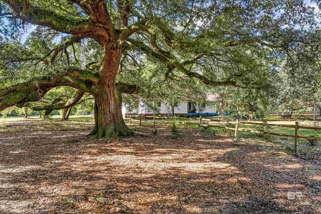 22506 Doc Mcduffie Road, Foley, AL 36535