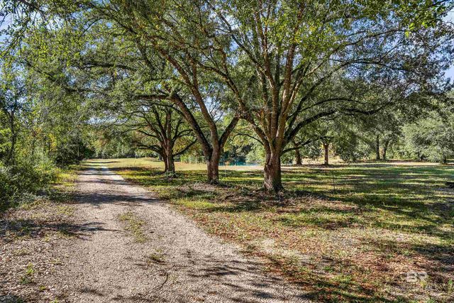 22506 Doc Mcduffie Road, Foley, AL 36535